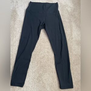 Ziya Active size 8-10 black leggings.